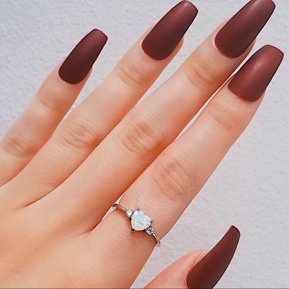 .925 Sterling Silver White Opal Heart Ring - Picture 6 of 6